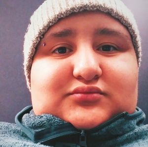 Meet your Posher, Roxana